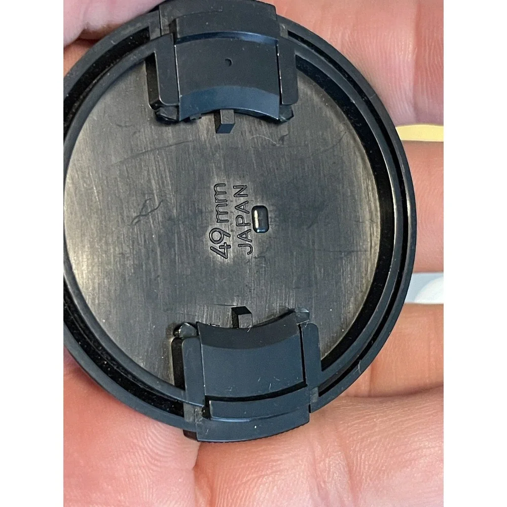 Albinar-ADG 49 mm Rigid Plastic Tab Lock Front Lens Cap Made in Japan.